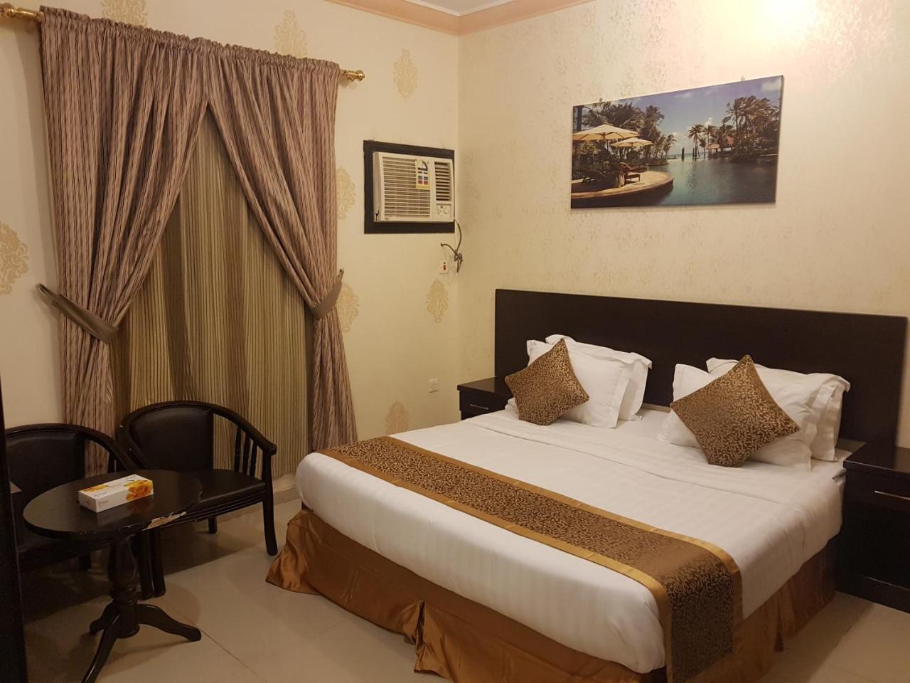 الحماد للشقق الفندقية - فرع قريش Jeddah Exterior photo